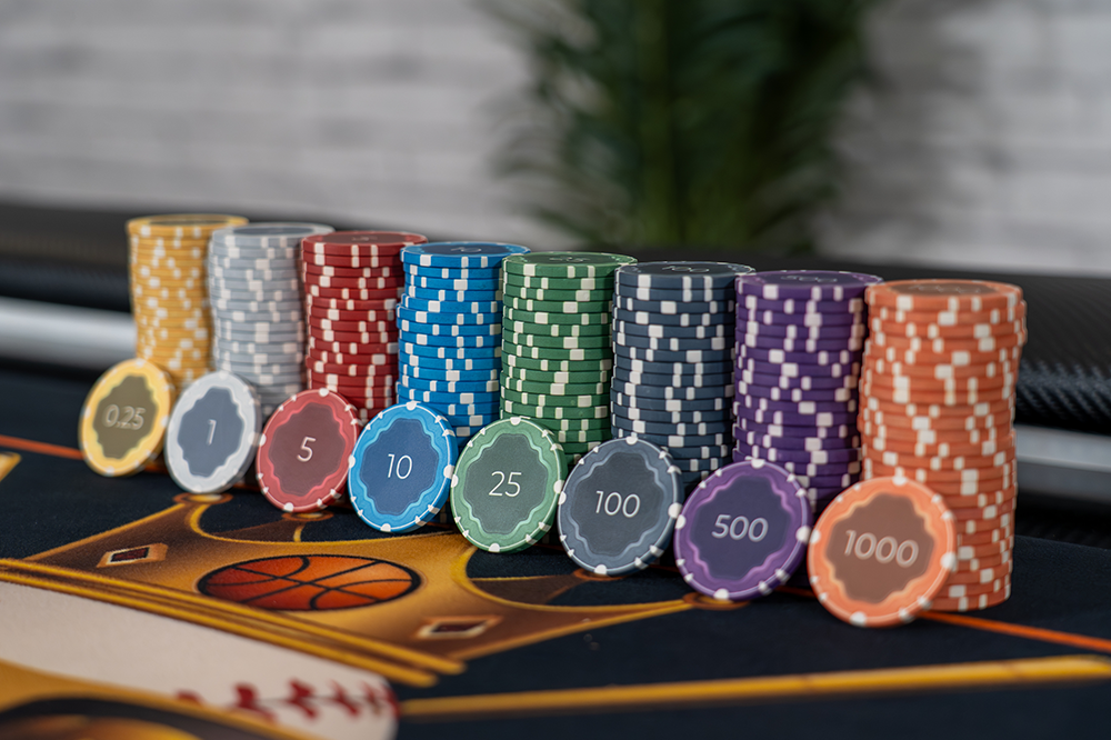 Phantom Series Poker Chipset (1)
