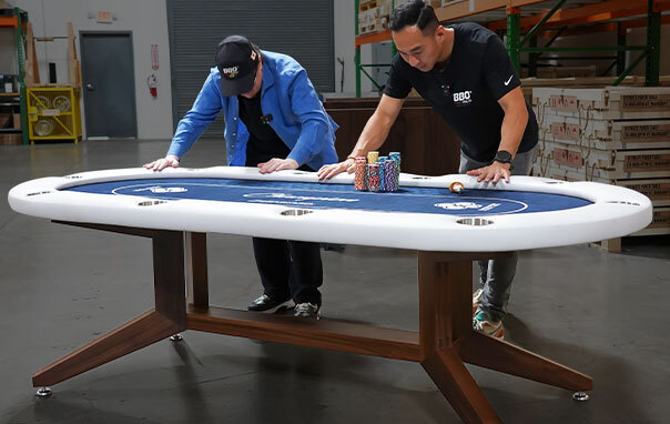 Shake test poker table