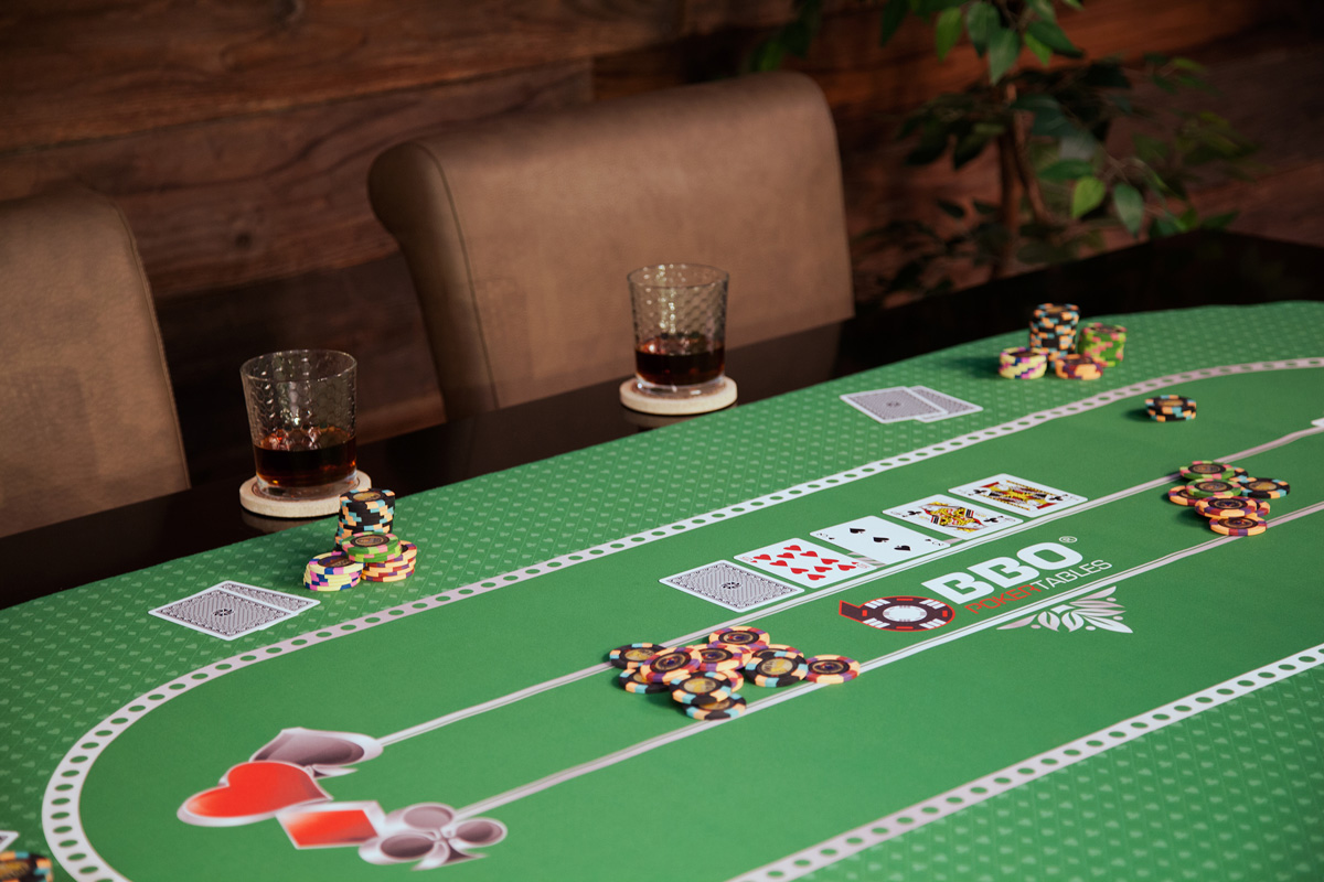 Portable Poker Party Mat - Green (2)